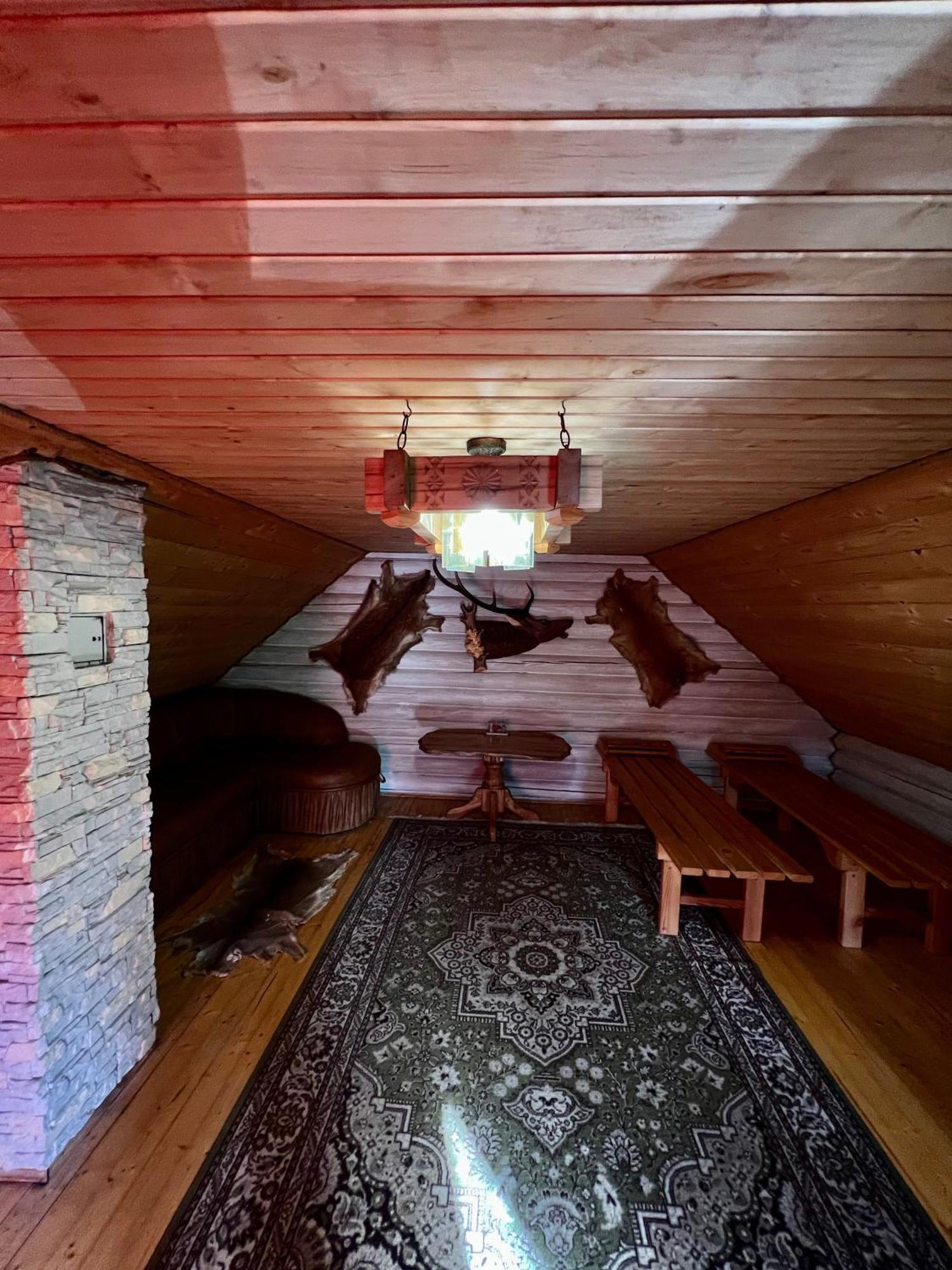 Arnica Hotell Jasinja Exteriör bild