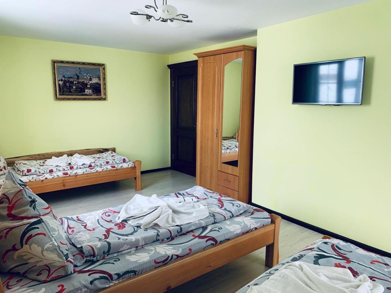 Arnica Hotell Jasinja Exteriör bild